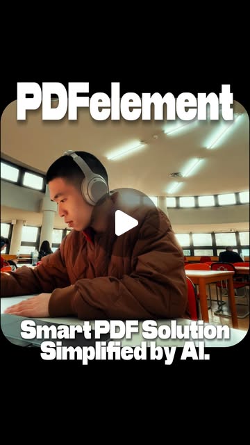Jing Xian studying with headphones in his PDFelement collaboration reel.